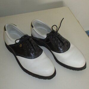 FootJoy Womens Black & White Saddle Golf Shoe Spikeless NWOB - Size 7W